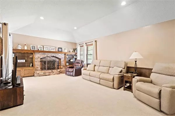 Raymore, MO 64083,210 S SUNSET LN