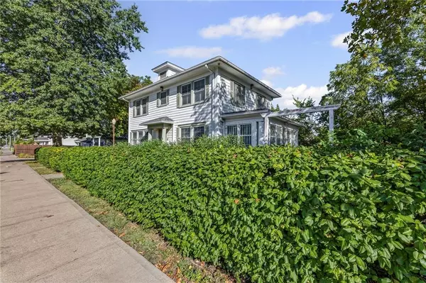 Kansas City, MO 64110,1220 E 51st ST