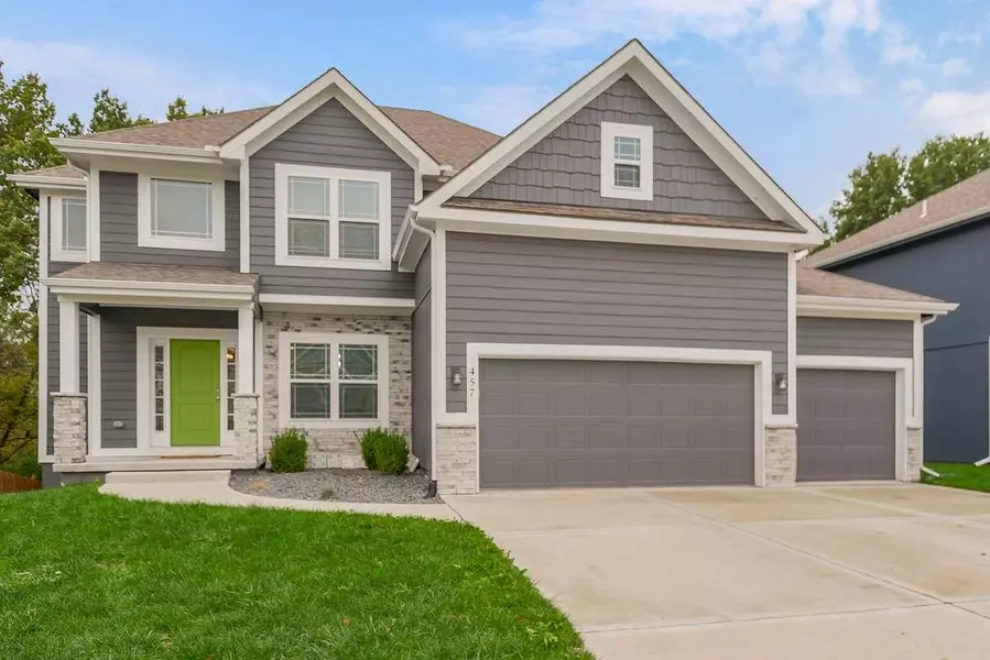 457 Lilly LN, Liberty, MO 64068