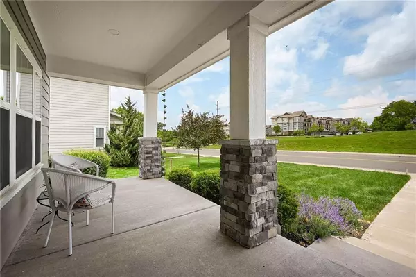 Lee's Summit, MO 64081,3225 SW Longview RD