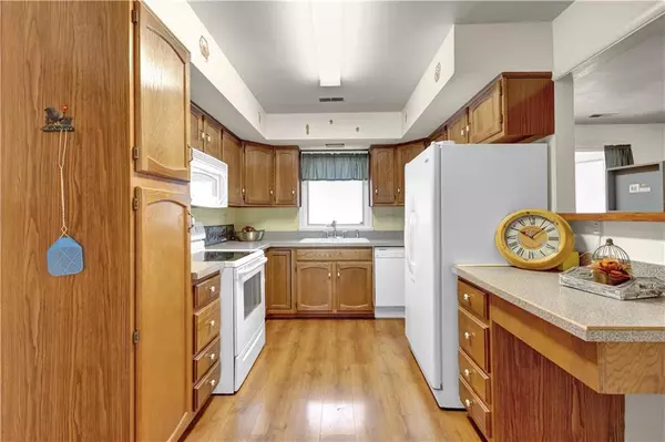 St Joseph, MO 64506,3326 Chatham AVE