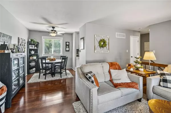 Overland Park, KS 66210,10989 Gillette ST