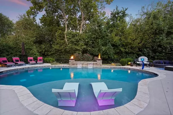 Lee's Summit, MO 64063,3216 SE 3rd TER