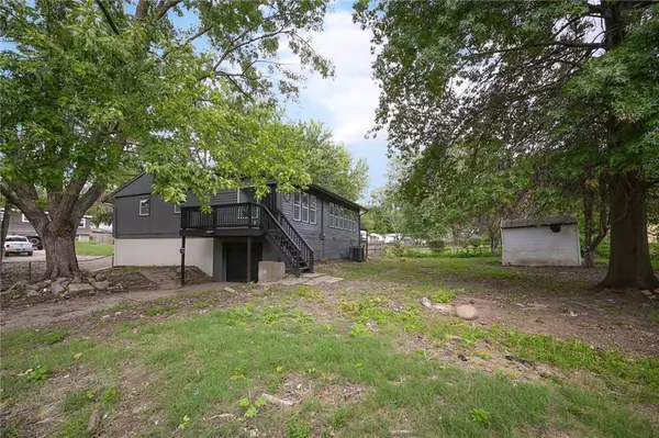 Independence, MO 64056,18901 E 6th ST #N