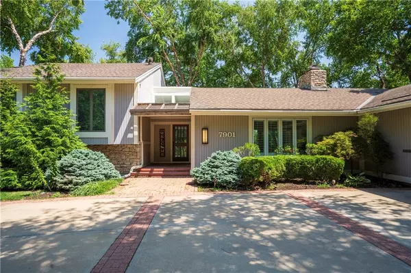 7901 El Monte ST, Prairie Village, KS 66208