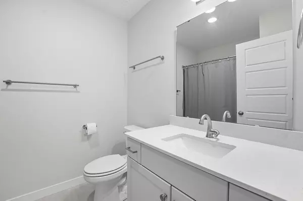 Lee's Summit, MO 64082,3534 SE Corbin DR