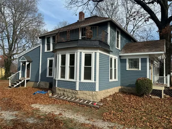 302 E Hulett ST, Edgerton, KS 66021