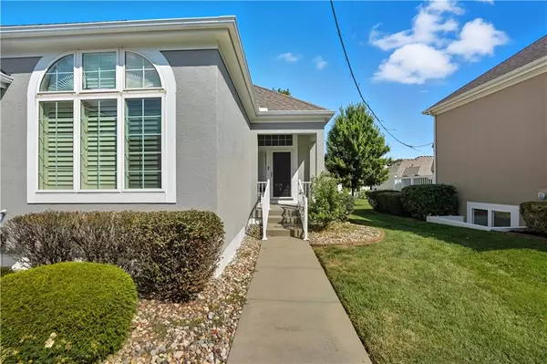 Kansas City, MO 64145,13201 Summit ST