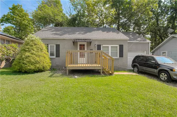 Independence, MO 64052,1927 S Ash AVE