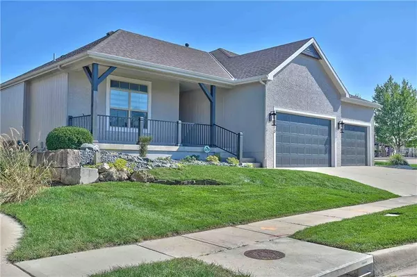 Overland Park, KS 66221,17213 Noland ST