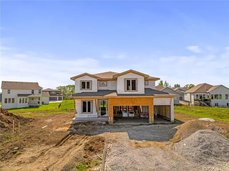25033 W 141st TER, Olathe, KS 66061