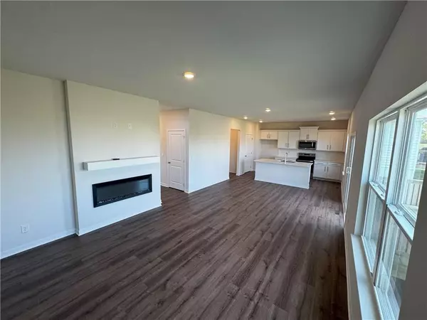 20193 Cornice ST, Spring Hill, KS 66083