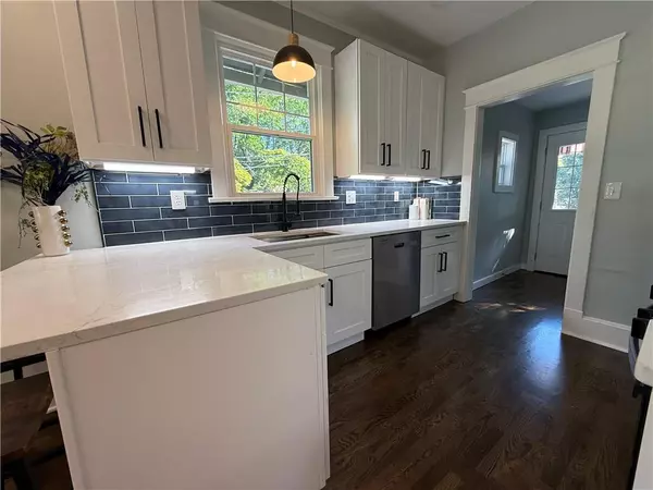 Kansas City, MO 64112,4701 Fairmount AVE