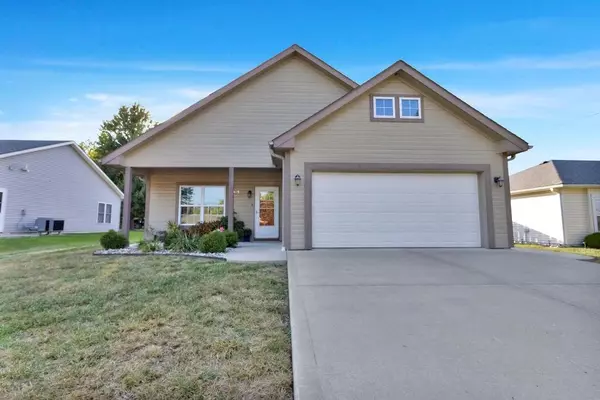 905 Howenstein AVE, Cameron, MO 64429