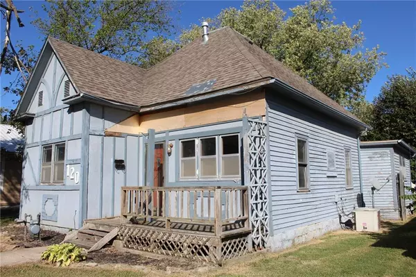 Chanute, KS 66720,120 S Kansas ST