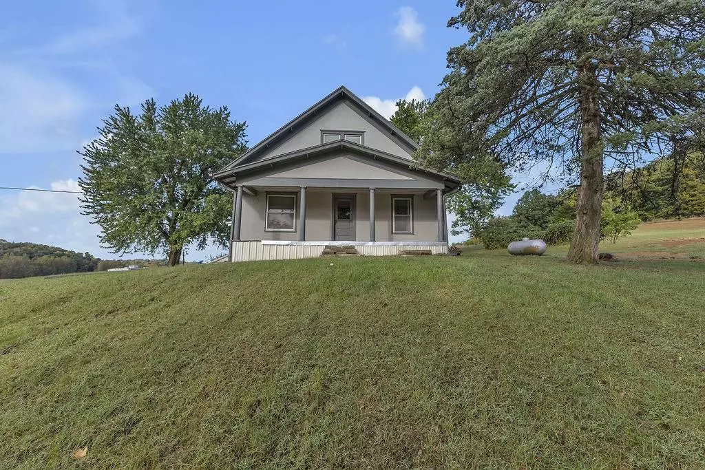 Savannah, MO 64485,9236 County Road 68 N/A