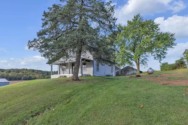 Savannah, MO 64485,9236 County Road 68 N/A