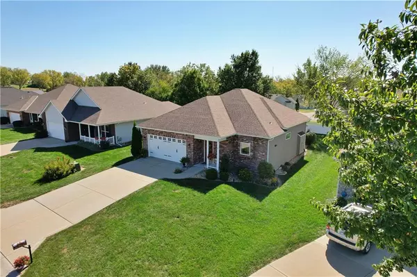 Excelsior Springs, MO 64024,1999 Larkspur N/A