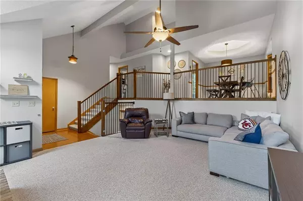 Kansas City, MO 64151,7811 N Merrimac CT