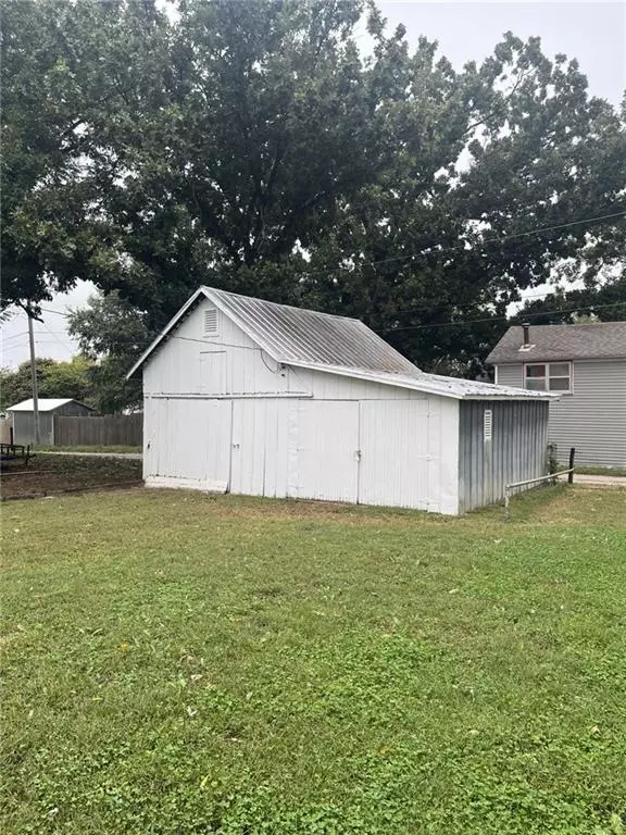 Chanute, KS 66720,426 S Ashby AVE