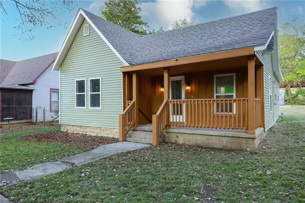 Fort Scott, KS 66701,517 Burke ST