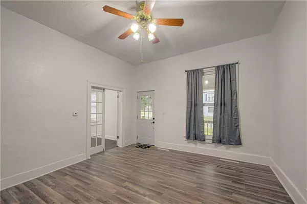 Butler, MO 64730,313 W Harrison ST