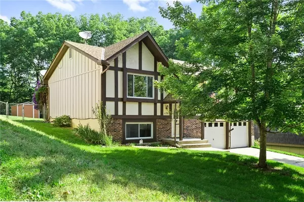 Kansas City, MO 64151,6108 NW 51st TER