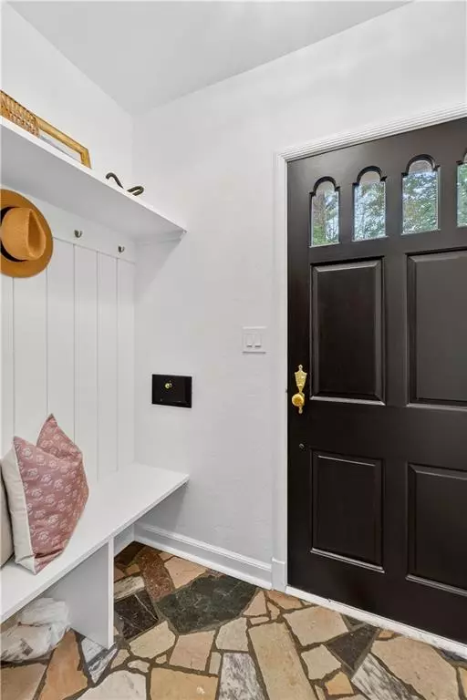 Mission Hills, KS 66208,6512 High DR