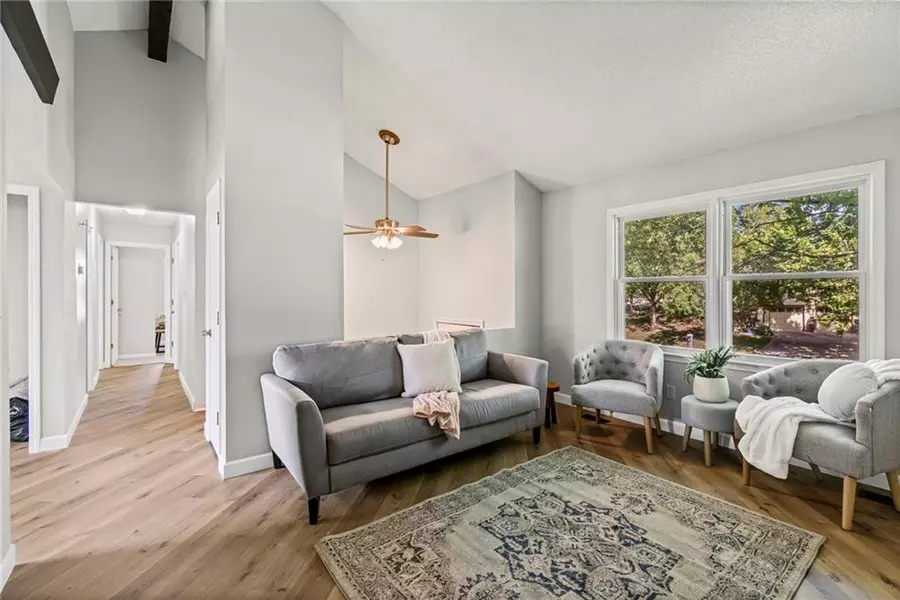 507 Vivian ST, Liberty, MO 64068