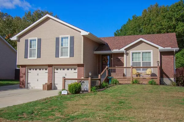 Leavenworth, KS 66048,1320 Independence CT