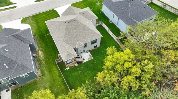 Basehor, KS 66007,1704 N 163rd ST