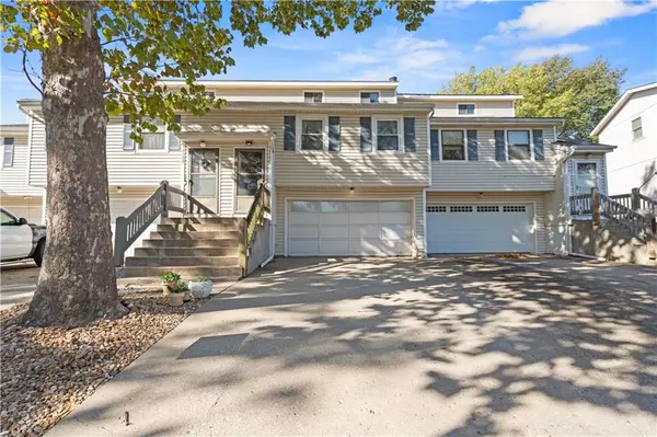 Olathe, KS 66061,1419 E MART WAY CIR #C