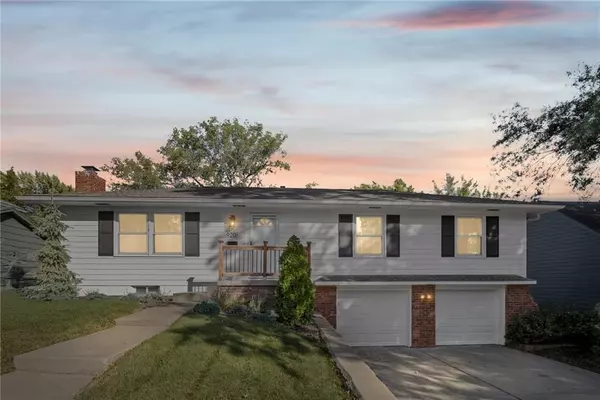 Overland Park, KS 66212,9201 Lowell AVE