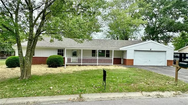 1745 Lake Trenton DR, Trenton, MO 64683