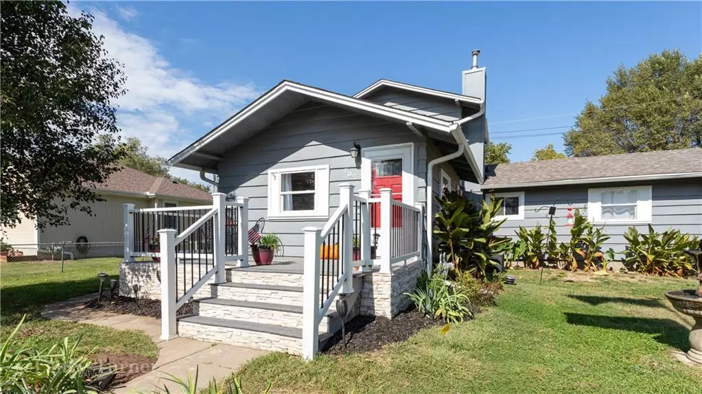 507 Newton ST, Edwardsville, KS 66111