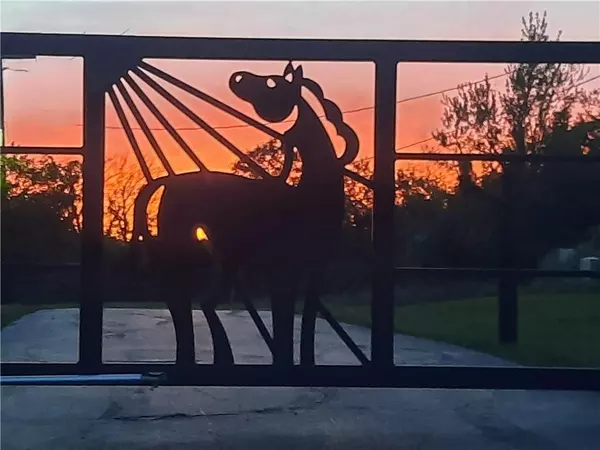 34505 E Drinkwater RD, Lone Jack, MO 64070