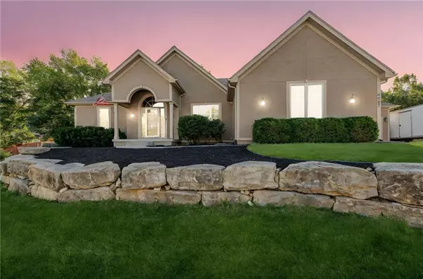 4227 N 125th CIR, Kansas City, KS 66109