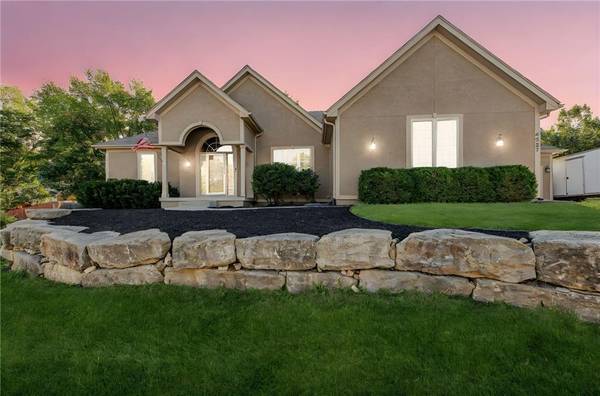 4227 N 125th CIR, Kansas City, KS 66109