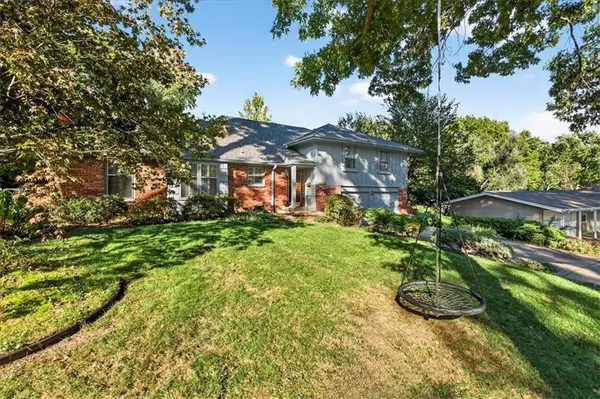 Overland Park, KS 66207,5816 W 87th TER