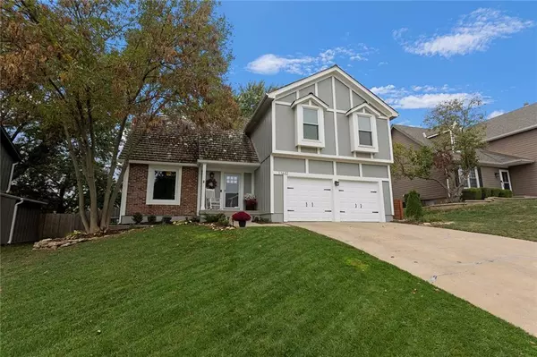 11632 CODY ST, Overland Park, KS 66210