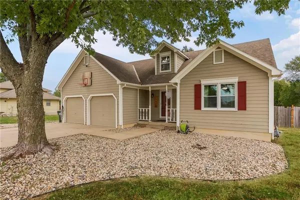 15855 Gardner West RD, Gardner, KS 66030