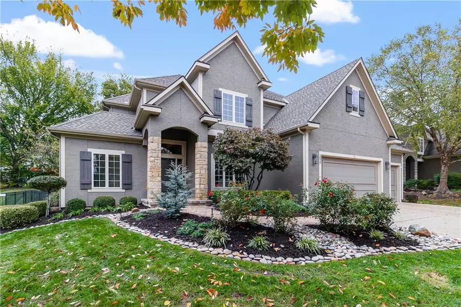2820 W 145th ST, Leawood, KS 66224
