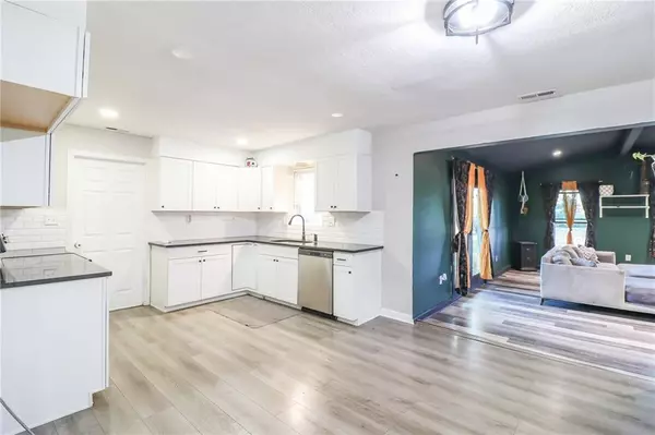 Warrensburg, MO 64093,170 SE 411th RD