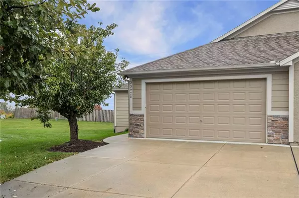 De Soto, KS 66018,33925 W 90th CIR