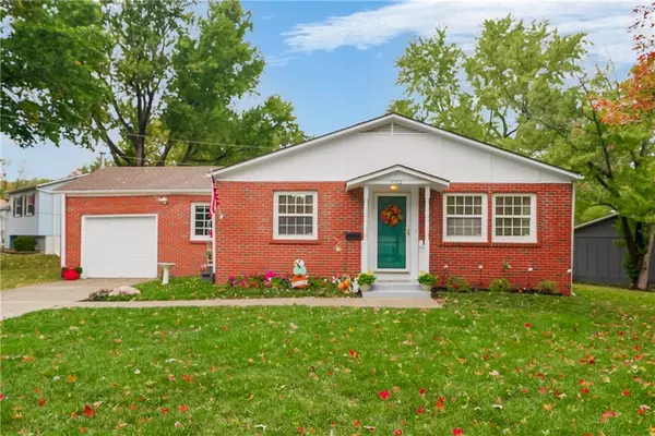 9102 W 100TH TER, Overland Park, KS 66212