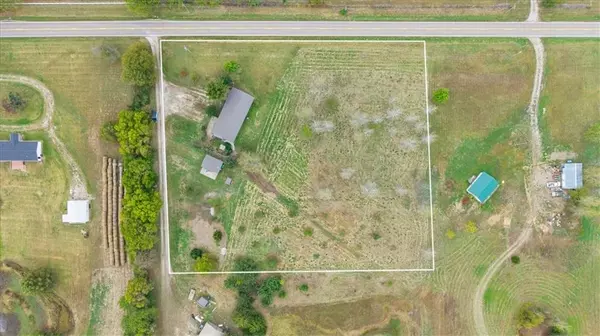 1349 760 P RD, Urich, MO 64788