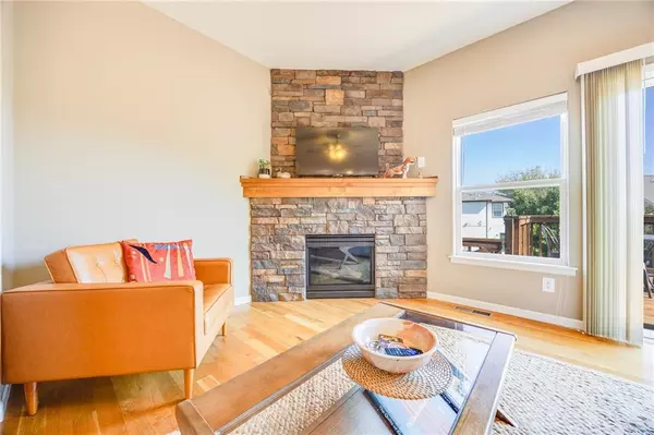 Lawrence, KS 66049,1008 Drum DR