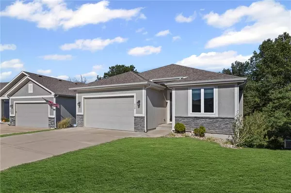 538 NW 110th ST, Kansas City, MO 64155