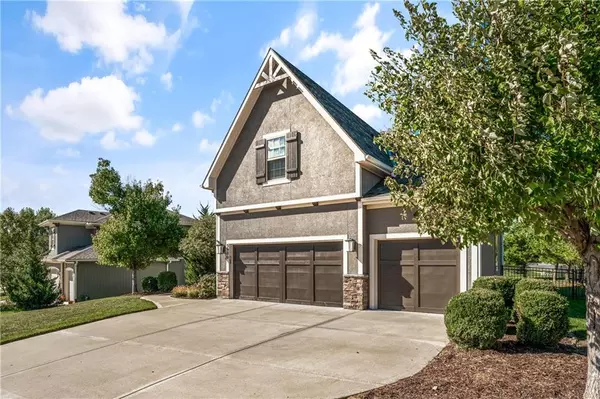 Shawnee, KS 66218,5900 Redbud ST