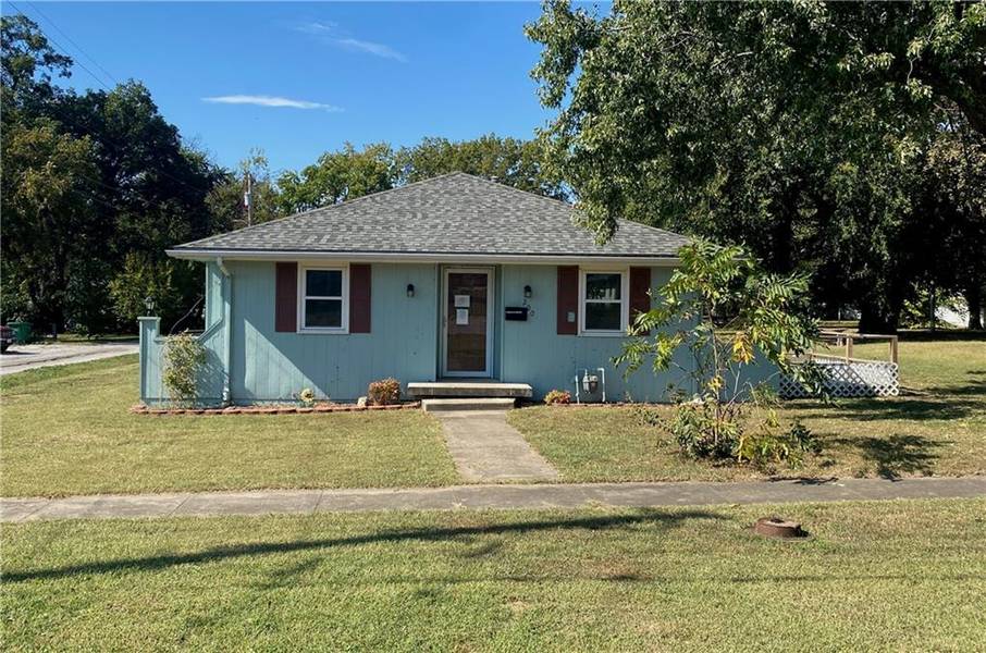 200 N Fulton ST, Butler, MO 64730